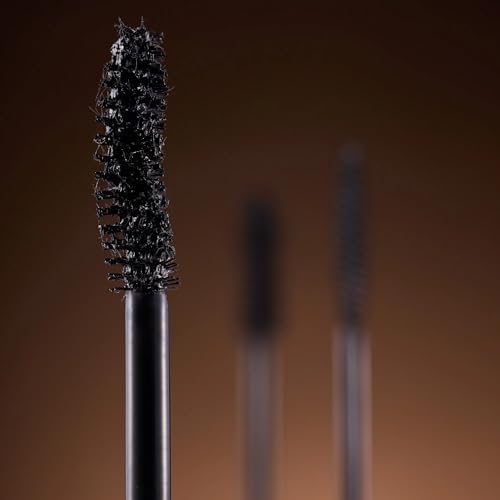 DEAR DAHLIA Paradise Dream Volume & Long Lash Mascara MAHOGANY High-intensity volumizing mascara with nourishing organic Shea Butter, Cacao Seed Butter and Olive Oil.