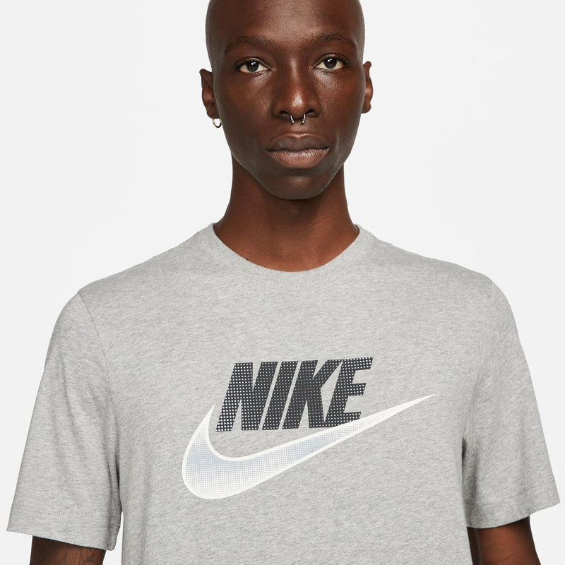 Nike Men's Nsw Futura T-Shirt