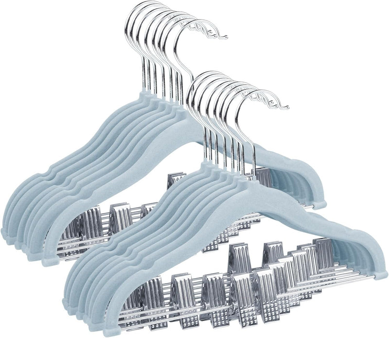 ManGotree 30 cm Baby Velvet Hangers with Movable Clips, Non-Slip Kids Felt Hangers, Ultra-Thin Space-Saving Children's Clothes Hangers for Skirts, Pants, Dresses, Shirts, Jackets (16 Pack, Pink)