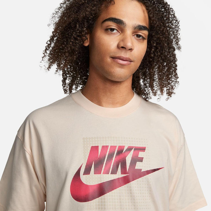 Nike Men's Nsw Futura T-Shirt