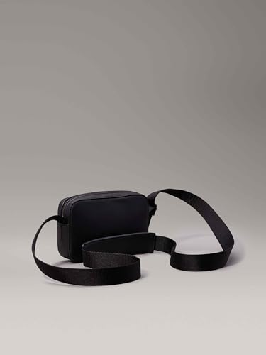 CALVIN KLEIN Men MINIMAL FOCUS CAMERA Crossover
