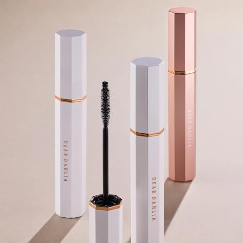 DEAR DAHLIA Paradise Dream Volume & Long Lash Mascara NOIR High-intensity volumizing mascara with nourishing organic Shea Butter, Cacao Seed Butter and Olive Oil.