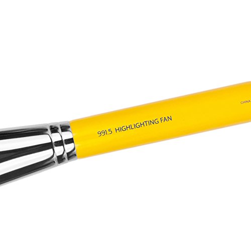 Bdellium Tools Professional Makeup Brush Studio Line - 941 Tapered Highlighting