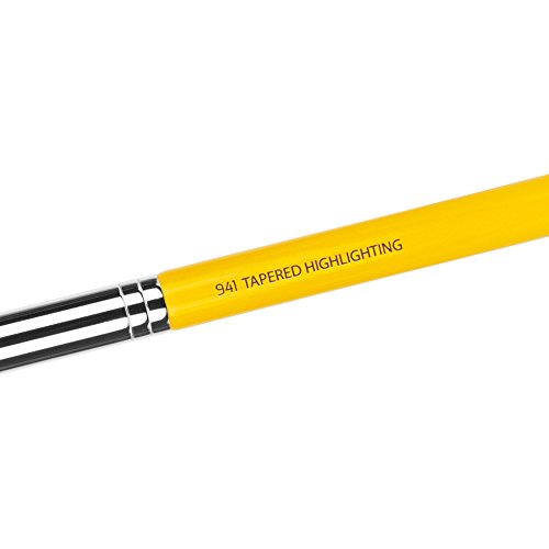 Bdellium Tools Professional Makeup Brush Studio Line - 941 Tapered Highlighting