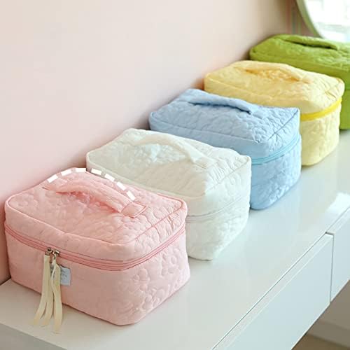 Juoxeepy Cotton Makeup Bag Large Travel Cosmetic Bag Quilted Cosmetic Pouch Coquette Aesthetic Floral Toiletry Bag, A-White, 10x5.9x5.3in