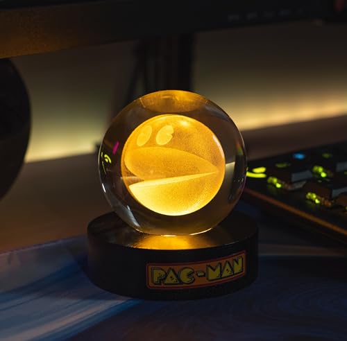 Fizz Creations PAC-Man Crystal Ball Light. Retro Gaming Desk Lamp. USB Powered. Classic Arcade Gaming Gift Mood Lamp.