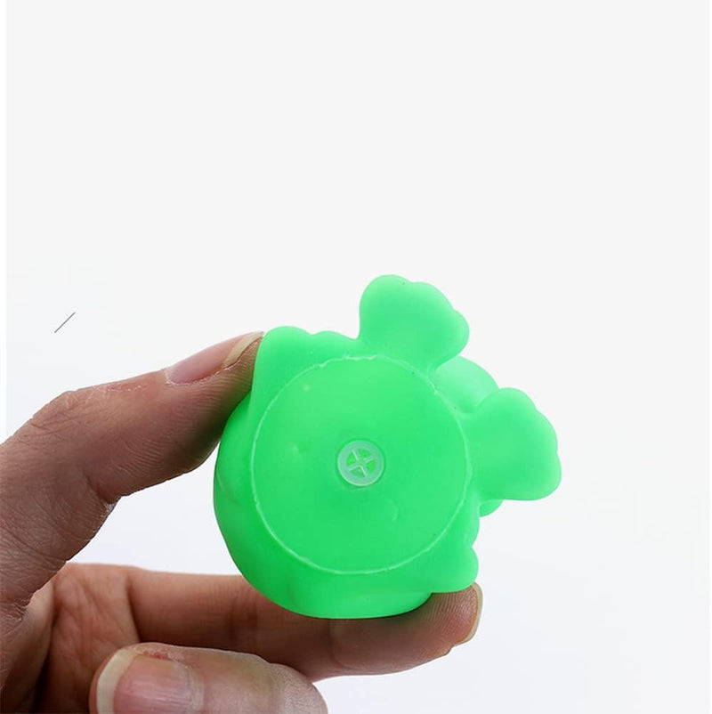 YUERFEILA Baby Bath Toys 4Pcs Rubber Pink Pig Family Squeak Float Bath Ducks Bath Tub Shower Toys for Toddlers Boys Girls