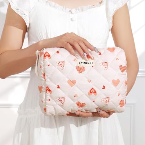 Quilted Cotton Makeup Pouch, Coquette Quilted Toiletry Bag for Women and Girls, Floral Coquette Organizer Bag, Aesthetic Travel Cosmetic Bags (White Shells Drawstring)