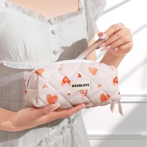 Quilted Cotton Makeup Pouch, Coquette Quilted Toiletry Bag for Women and Girls, Floral Coquette Organizer Bag, Aesthetic Travel Cosmetic Bags (White Shells Drawstring)
