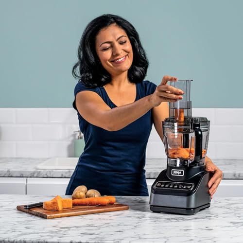 Ninja Food Processor with 4 Automatic Programs; Chop, Puree, Slice, Mix, and 3 Manual Speeds, 2.1L Bowl,Blades, 850W, Dishwasher Safe Parts, Silver BN650ME