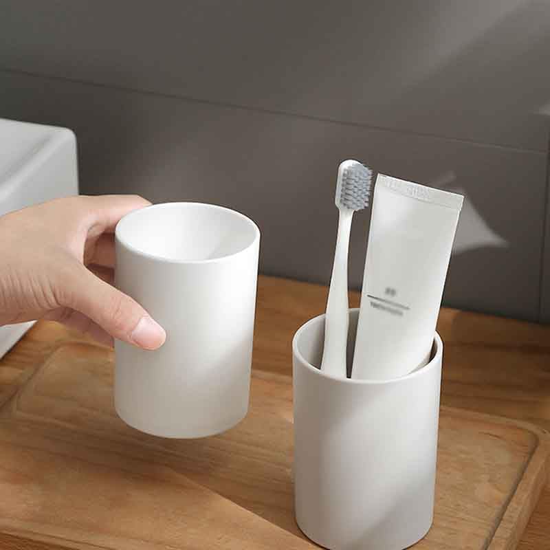 SAHENITEANA Bathroom Tumbler Cup Set, 10.5oz Reusable Unbreakable Toothbrush Cup Mouthwash Cups Plastic Easy to Clean Bathroom Cup Toothbrush Holder Adequate for Your Bathroom 2PCS