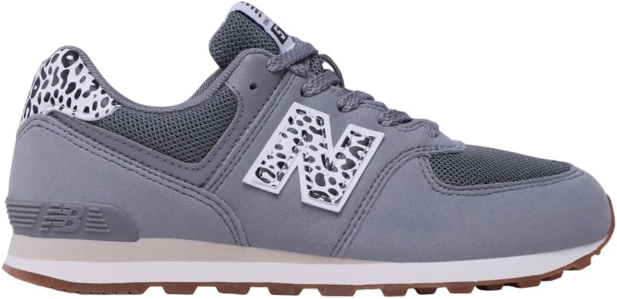 New Balance Unisex-Child 574 V1 Evergreen Lace-up Sneaker