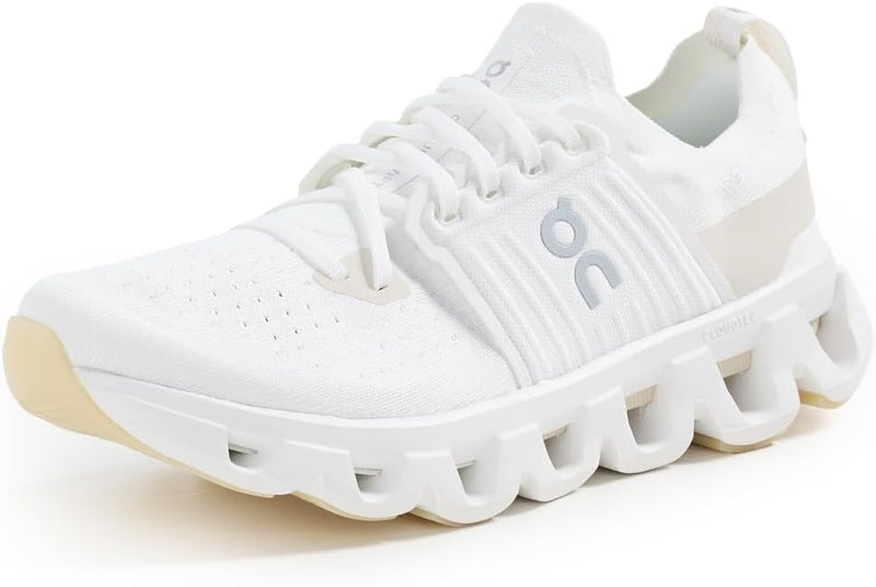 Cloudswift 4 womens Sneaker - White | Cream