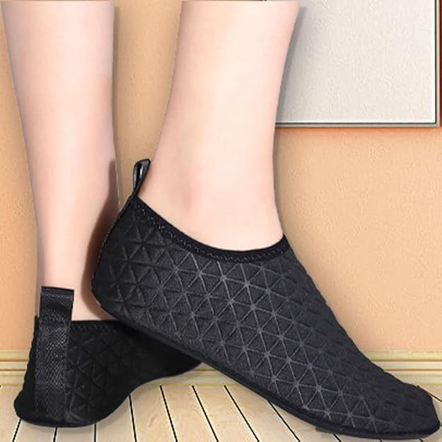 URbazaar Water Shoes for Men Women, Beach Shoes, Swimming Aqua Socks, Barefoot Quick-Dry Non-Slip Swimming Shoes, Aqua Socks for Swim Yoga Surfing Pool