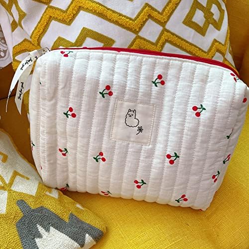 Juoxeepy Cotton Makeup Bag Large Travel Cosmetic Bag Quilted Cosmetic Pouch Coquette Aesthetic Floral Toiletry Bag, A-White, 10x5.9x5.3in