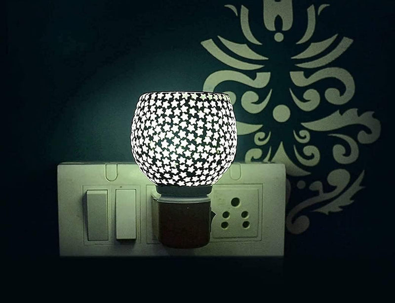 SHREE HANS CREATION | Kapur Dani Electrical Camphor Diffuser. Glass Kapoor Dhani & Essential Oil Diffuser with On Off Switch to Toggle Between Burner & Lamp (Star Mini)