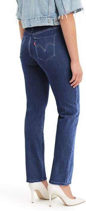 Levi's Women's Classic Straight Jeans