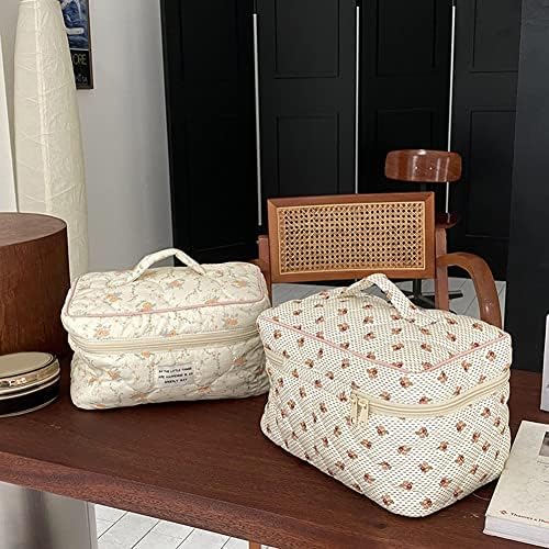 Juoxeepy Cotton Makeup Bag Large Travel Cosmetic Bag Quilted Cosmetic Pouch Coquette Aesthetic Floral Toiletry Bag, A-White, 10x5.9x5.3in