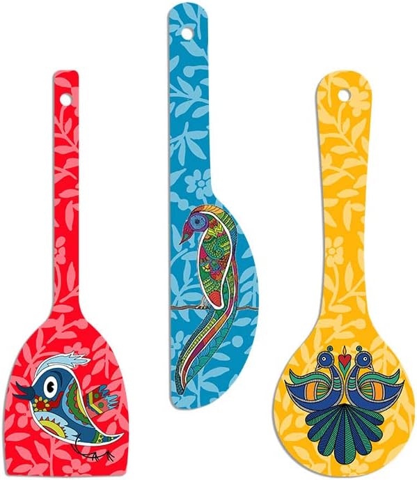 Artvibes Rajasthani Culture Wooden Wall Hanger for Home | Office | Living Room | Gift | Modern Decoration Items | Kitchen Wall Decor | Home Decor Hanging Items (WH_5012N), Set of 3