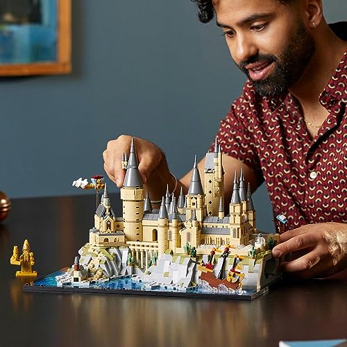 LEGO Harry Potter Hogwarts Castle and Grounds - Collectible Set for Adults incl. Main & Astronomy Towers, Great Hall, Chamber of Secrets & Architect Minifigure, Ramadan Gift Idea 76419