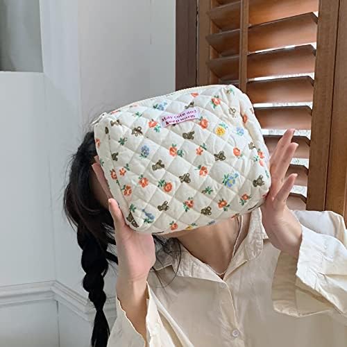 Juoxeepy Cotton Makeup Bag Large Travel Cosmetic Bag Quilted Cosmetic Pouch Coquette Aesthetic Floral Toiletry Bag, A-White, 10x5.9x5.3in