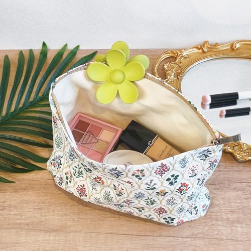 STARDW Flower Cosmetic Bags Makeup Bags for Women and Girls,Travel Makeup Bag Large Capacity Canvas Makeup Bag,Makeup Organizer Bag Zipper Pouch, Embossed pink, Large Capacity Aesthetic Makeup Bags