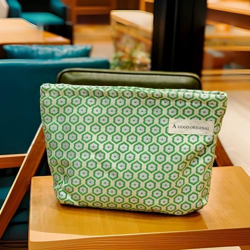 STARDW Flower Cosmetic Bags Makeup Bags for Women and Girls,Travel Makeup Bag Large Capacity Canvas Makeup Bag,Makeup Organizer Bag Zipper Pouch, Embossed pink, Large Capacity Aesthetic Makeup Bags