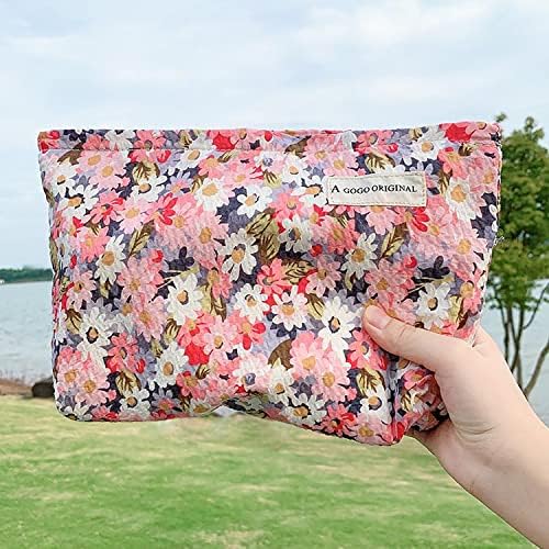 STARDW Flower Cosmetic Bags Makeup Bags for Women and Girls,Travel Makeup Bag Large Capacity Canvas Makeup Bag,Makeup Organizer Bag Zipper Pouch, Embossed pink, Large Capacity Aesthetic Makeup Bags
