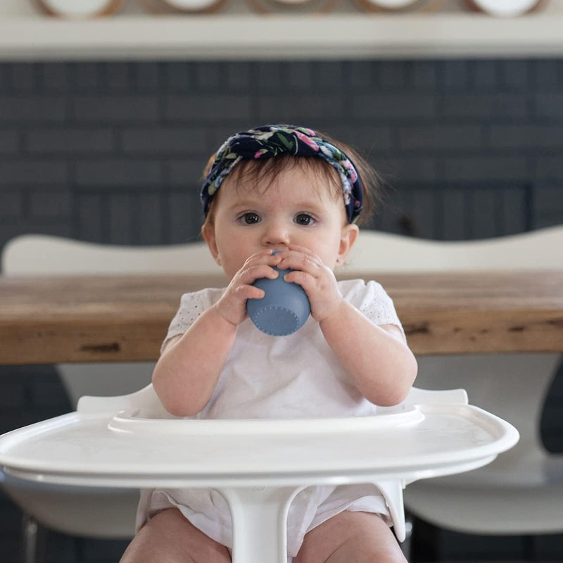 ezpz ez pz Tiny Cup 4 Months + Baby Training Cup 100% Silicone Designed by a Child Food Specialist, Indigo,EZEUTSI001