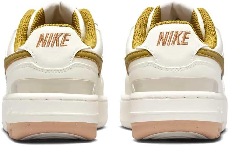 Nike Women's Gamma Force Sneaker