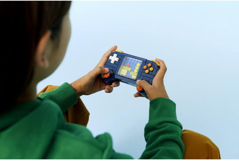 LEGO Creator 3in1 Retro Gaming Console - Transforms into an Arcade Machine or Computer w/Keyboard & Mouse - Gamer Gift Idea for 8+ Year Old Boys & Girls - 31380