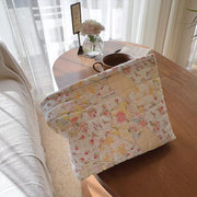 Sminra Floral Makeup Bag Large Cotton Quilted Cosmetic Makeup Bag Organizer, Aesthetic Portable Pouch Purse Toiletry Bag for Women Girls Travel accessories(Blue Floral-L)