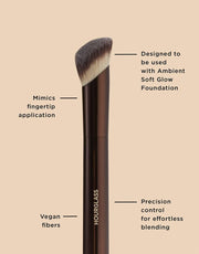 Hourglass Ambient Soft Glow Foundation Brush