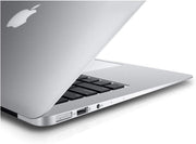 Apple (Refurbished) MacBook Air with Intel Core i5, 1.6GHz, MJVE2LL/A (13-inch, 4GB,128GB SSD) - Silver