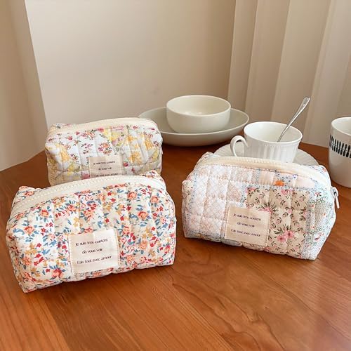 Sminra Floral Makeup Bag Large Cotton Quilted Cosmetic Makeup Bag Organizer, Aesthetic Portable Pouch Purse Toiletry Bag for Women Girls Travel accessories(Blue Floral-L)