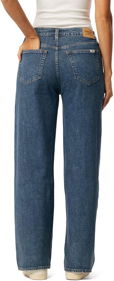 Signature by Levi Strauss & Co. Gold Women's Heritage Original Wide Leg Jeans