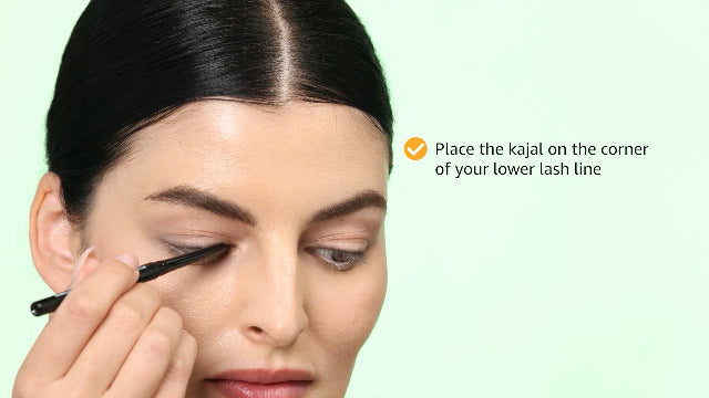 LAKMÉ Eyeconic Kajal (Deep Black,0.35g)