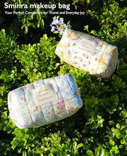 Sminra Floral Makeup Bag Large Cotton Quilted Cosmetic Makeup Bag Organizer, Aesthetic Portable Pouch Purse Toiletry Bag for Women Girls Travel accessories(Blue Floral-L)