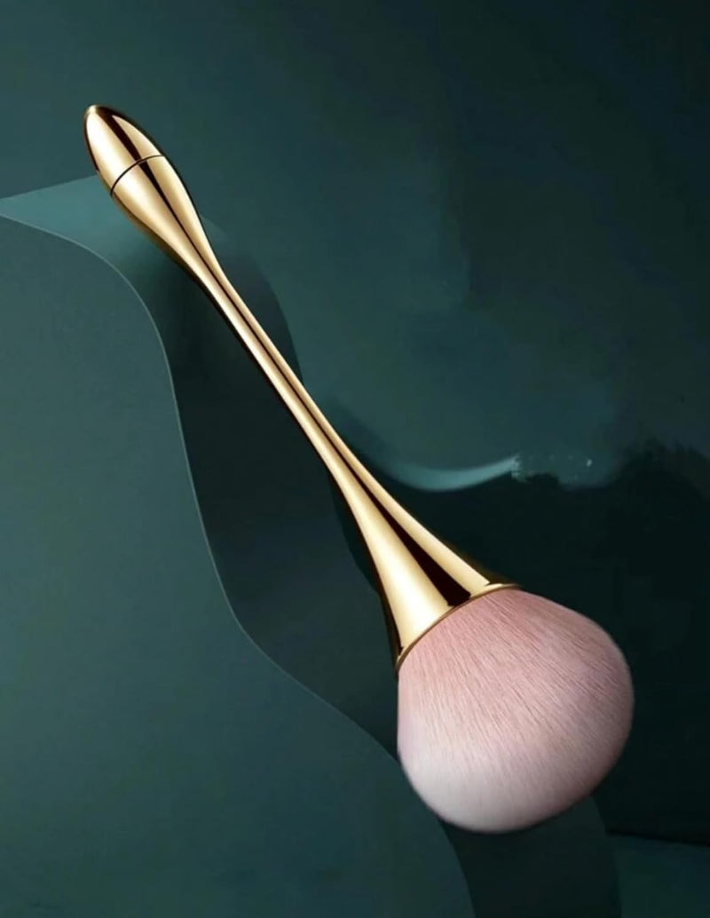 Makeup Brush with Pink Soft Bristles, Gold Metal Handle Foundation Brush