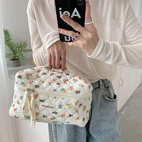 Juoxeepy Cotton Makeup Bag Large Travel Cosmetic Bag Quilted Cosmetic Pouch Coquette Aesthetic Floral Toiletry Bag, A-White, 10x5.9x5.3in