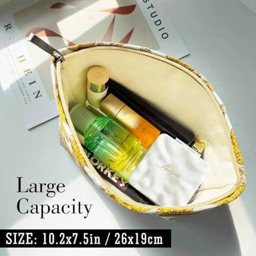 STARDW Flower Cosmetic Bags Makeup Bags for Women and Girls,Travel Makeup Bag Large Capacity Canvas Makeup Bag,Makeup Organizer Bag Zipper Pouch, Embossed pink, Large Capacity Aesthetic Makeup Bags