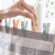 CHAYA 30Pcs Clothes Pegs with Plastic Basket, Multi-Purpose Resistant Laundry Clothes Pin Clips with Sturdy Springs for Outdoor Clothesline Food Bag(Random Color)