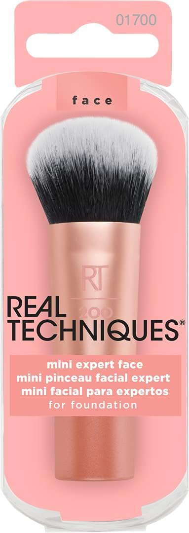 Real Techniques By Sam And Nic Mini Expert Face BrUSh