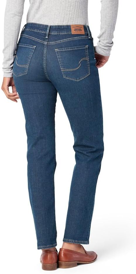 Signature by Levi Strauss & Co. Gold womens Curvy Totally Shaping Straight Jeans (Standard and Plus) Jeans