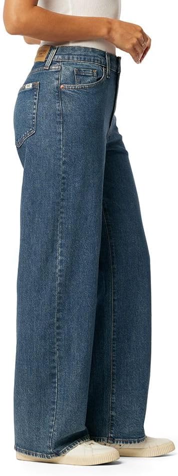 Signature by Levi Strauss & Co. Gold Women's Heritage Original Wide Leg Jeans