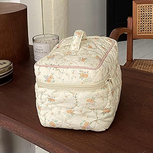 Juoxeepy Cotton Makeup Bag Large Travel Cosmetic Bag Quilted Cosmetic Pouch Coquette Aesthetic Floral Toiletry Bag, A-White, 10x5.9x5.3in