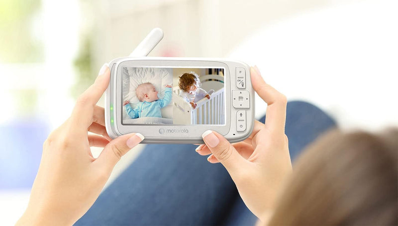 Motorola VM75 Indoor Video Baby Monitor with Camera 480x272p, 1000ft Range 2.4 GHz Wireless 5" Screen, 2 Way Audio, Remote Pan, Digital Tilt, Zoom, Room Temperature Sensor, Lullabies, Night Vision