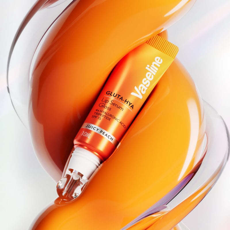 GlutaHya Serum Gloss Tinted Lip Care Juicy Peach Hyaluronic Acid & Glutathione for Plump Dewy Lips Instant Moisturisation, SPF 15, NonSticky 10 ml