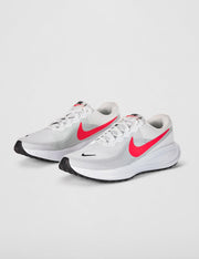 Nike Revolution 8 mens LACED SHOES