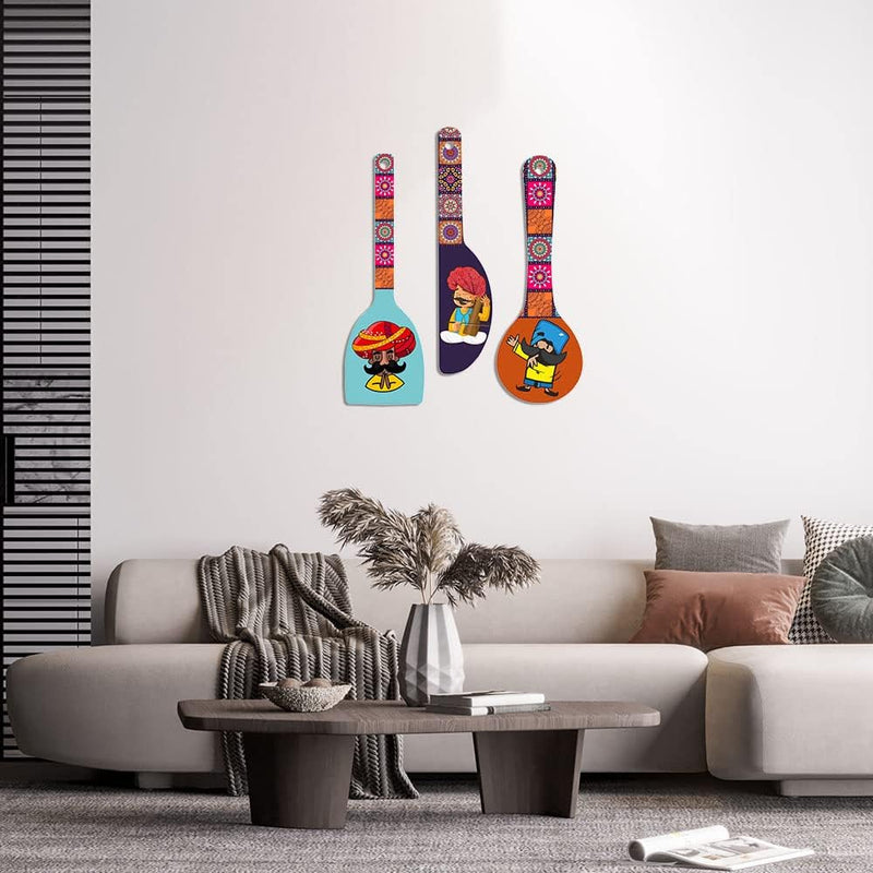 Artvibes Rajasthani Culture Wooden Wall Hanger for Home | Office | Living Room | Gift | Modern Decoration Items | Kitchen Wall Decor | Home Decor Hanging Items (WH_5012N), Set of 3